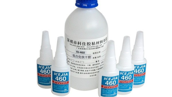 低白化快干胶的储存方法-快干胶厂家
