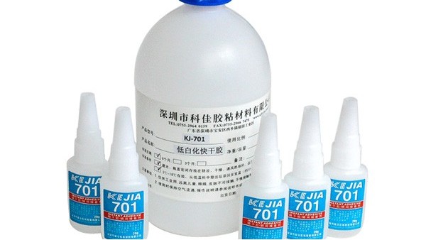 低白化快干胶使用方法-快干胶厂家