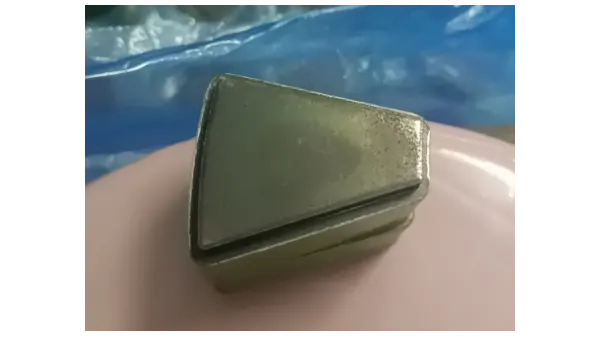 电机铁芯粘SMC复合材料厌氧胶应用案例-厌氧胶